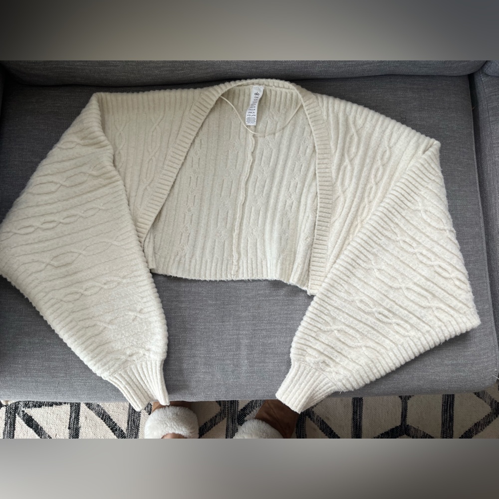Alo Yoga cream cardigan
